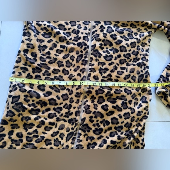 Leopard Print Robe  Cozy house  Full Zipper Two Pockets Lounger Wear Size 2 - Picture 10 of 16